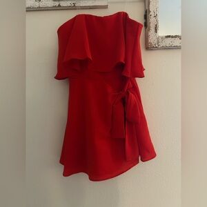DO+BE red strapless romper